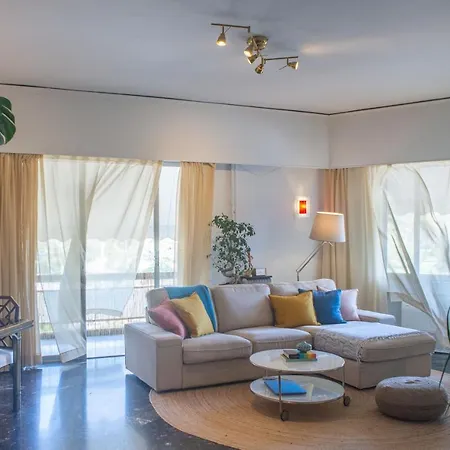 Apartment Nina's Cozy In Mikrolimano Piraeus