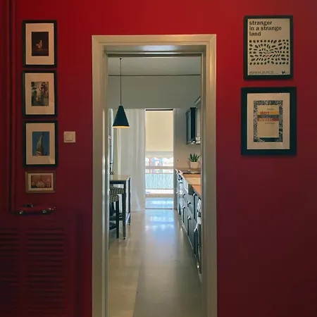 Apartment Nina's Cozy In Mikrolimano Piraeus